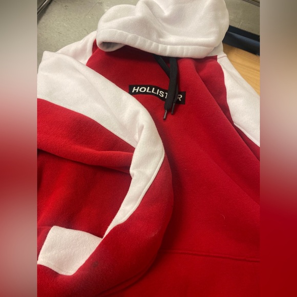 Red & White Hollister Hoodie (Mens) - Picture 2 of 2